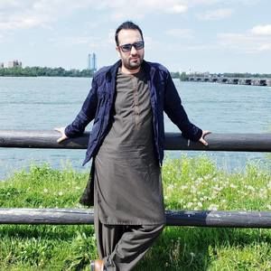 Meet your Posher, Ahmad